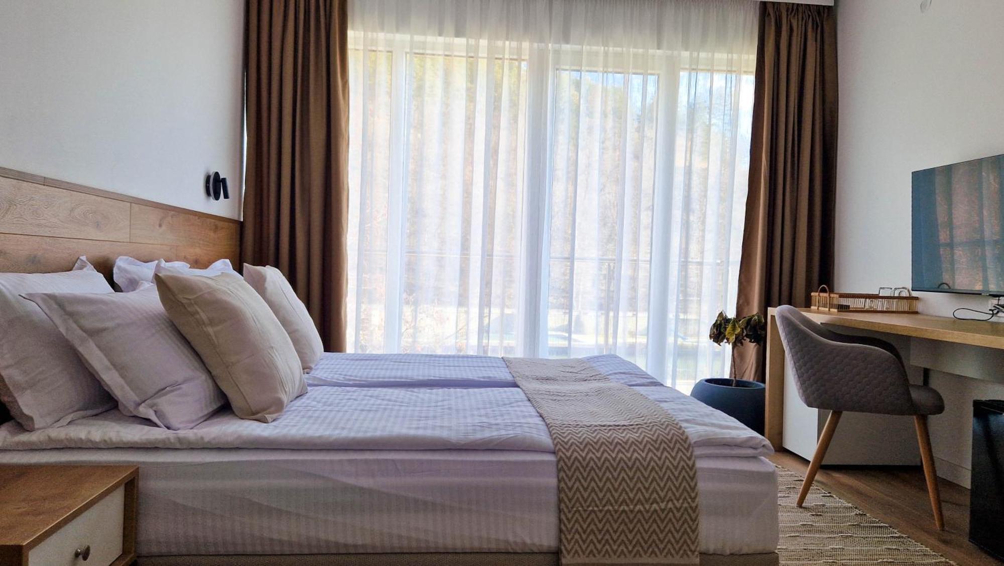 Waterside Spa Hotel أوجنيانوفو المظهر الخارجي الصورة
