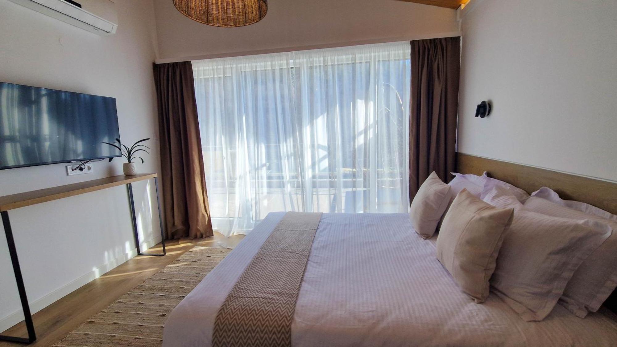 Waterside Spa Hotel أوجنيانوفو المظهر الخارجي الصورة